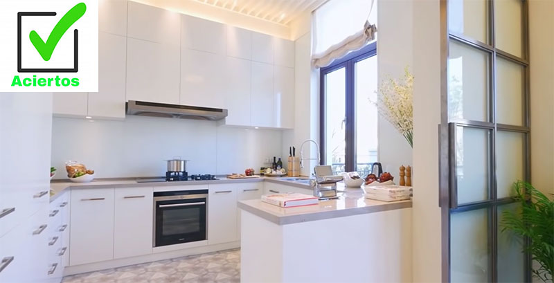 ESTOR SIN VARILLAS EN COCINA